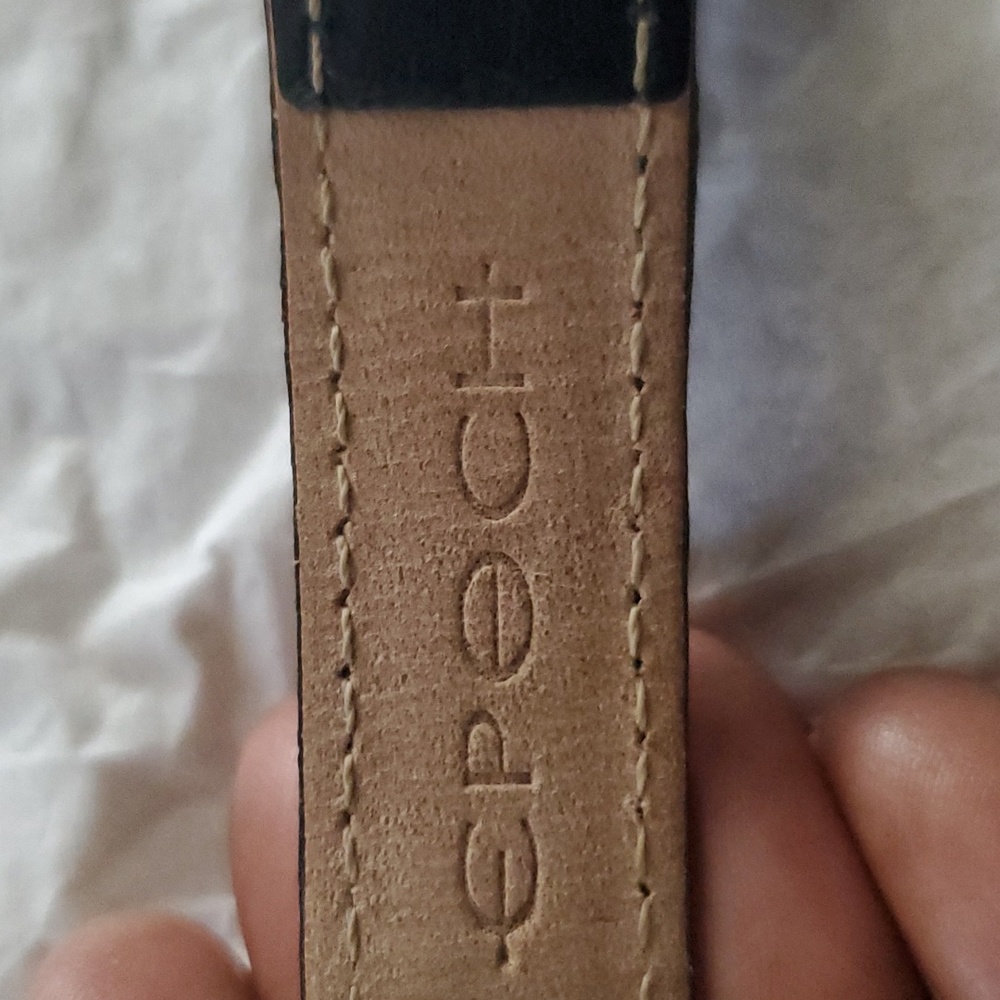 Watch - Picture 6 of 8